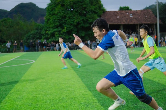 空砍28+3+3!火箭败北,布克赛后示好,杜兰特摊牌引关注.